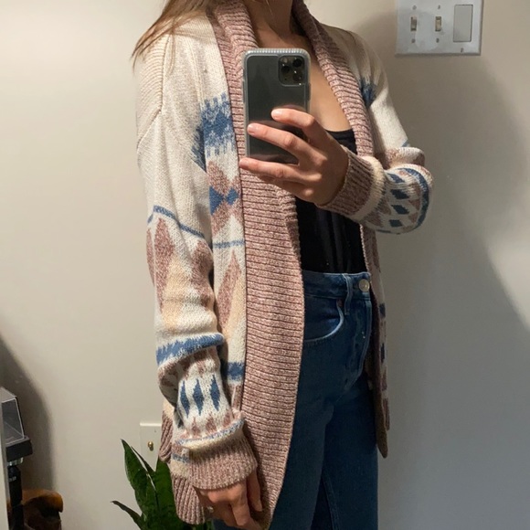 Sparkle & Fade geometric pattern cardigan - Picture 2 of 10